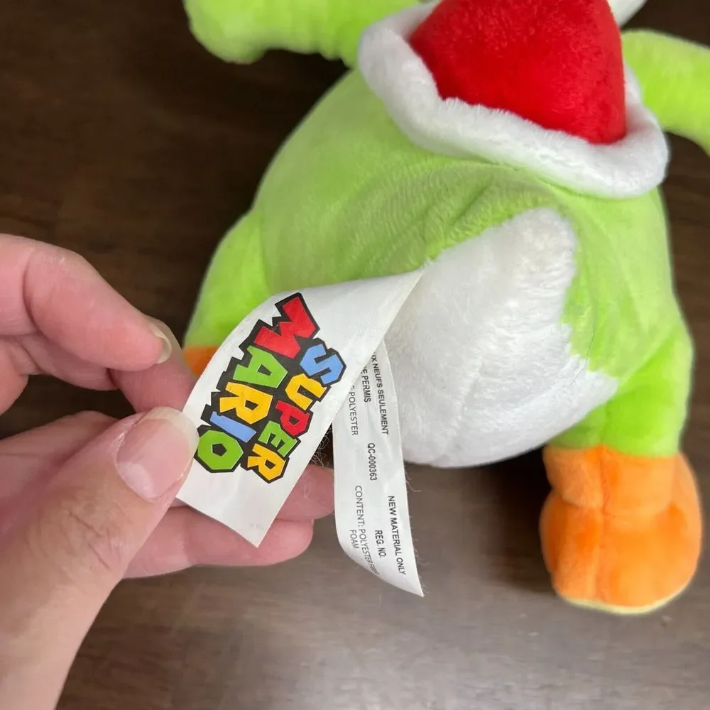 Yoshi Plush Nintendo Super Mario Bros 2020 Stuffed Animal Plush 9 1/2